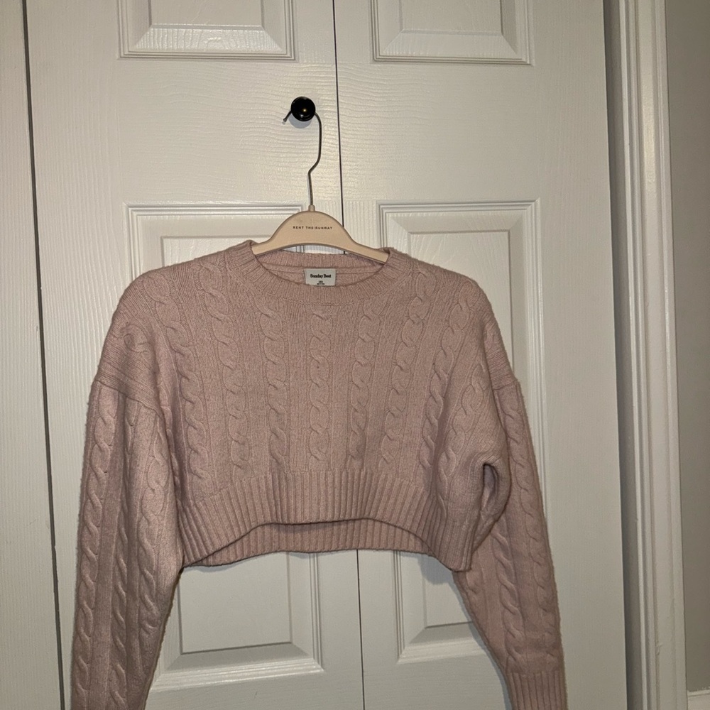 Aritzia Pink Cable Knit Cropped Sweater XXS